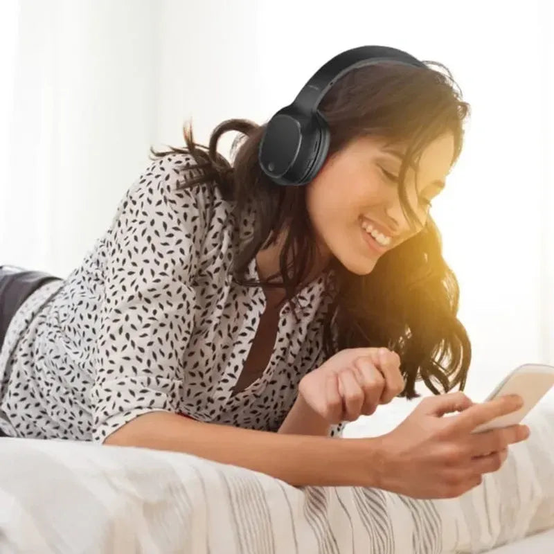 Combo vida activa: audífonos inalámbricos y termo con soporte magnético